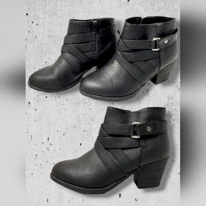 🔥3 Get 4th Free NWOB RARE Goth Biker Boho Ankle Boots Sz 7